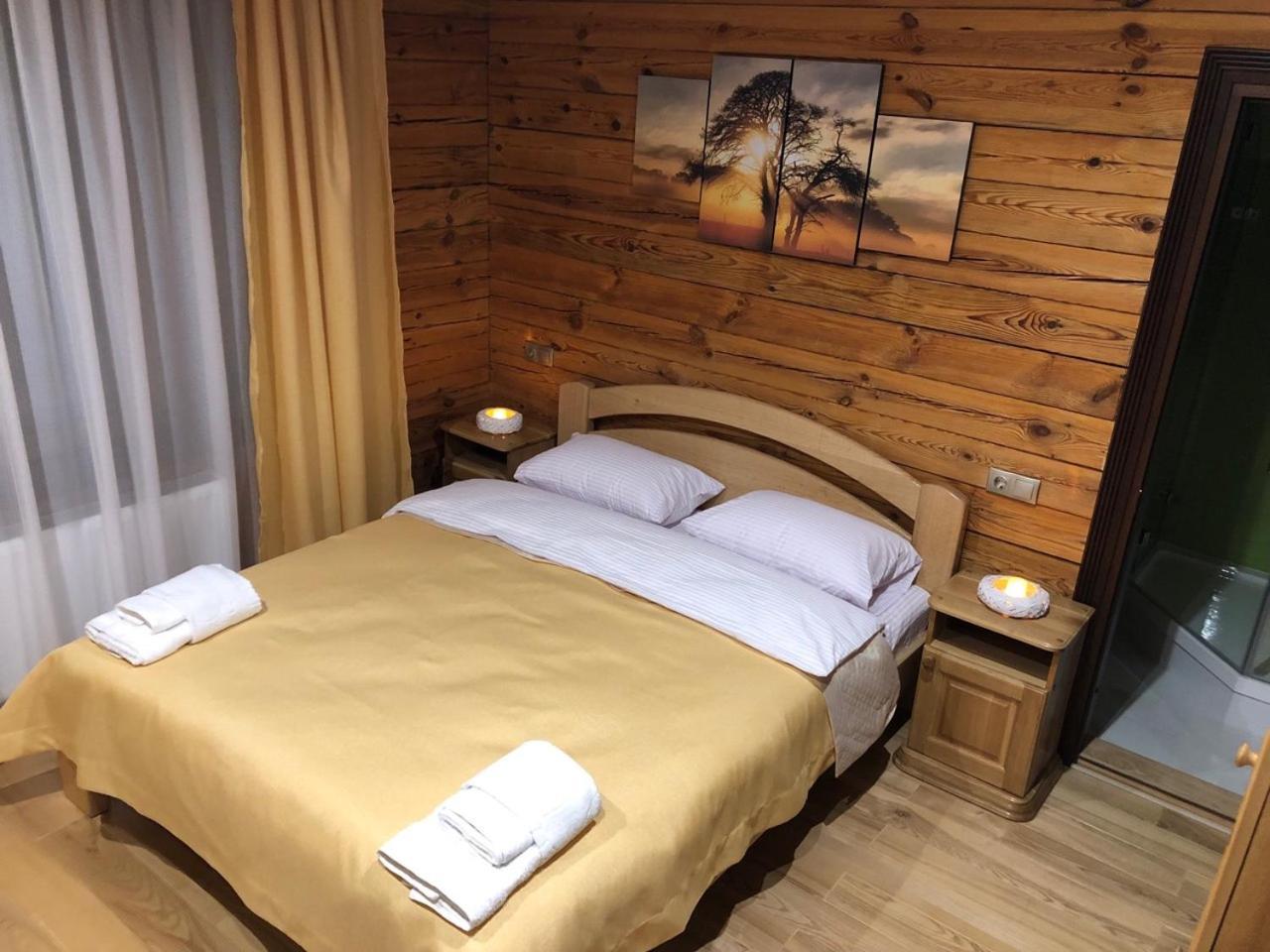 Golden Nest Appartement Yablunytsia Buitenkant foto
