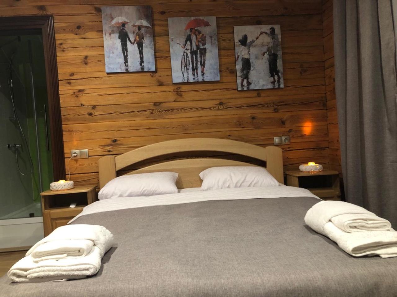 Golden Nest Appartement Yablunytsia Buitenkant foto